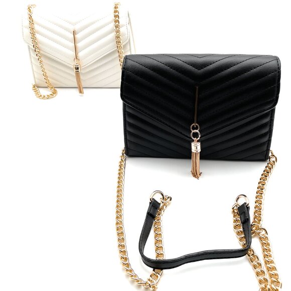 Women’s Chevron Flap Crossbody Bag Gold Decor New - Picture 1 of 5